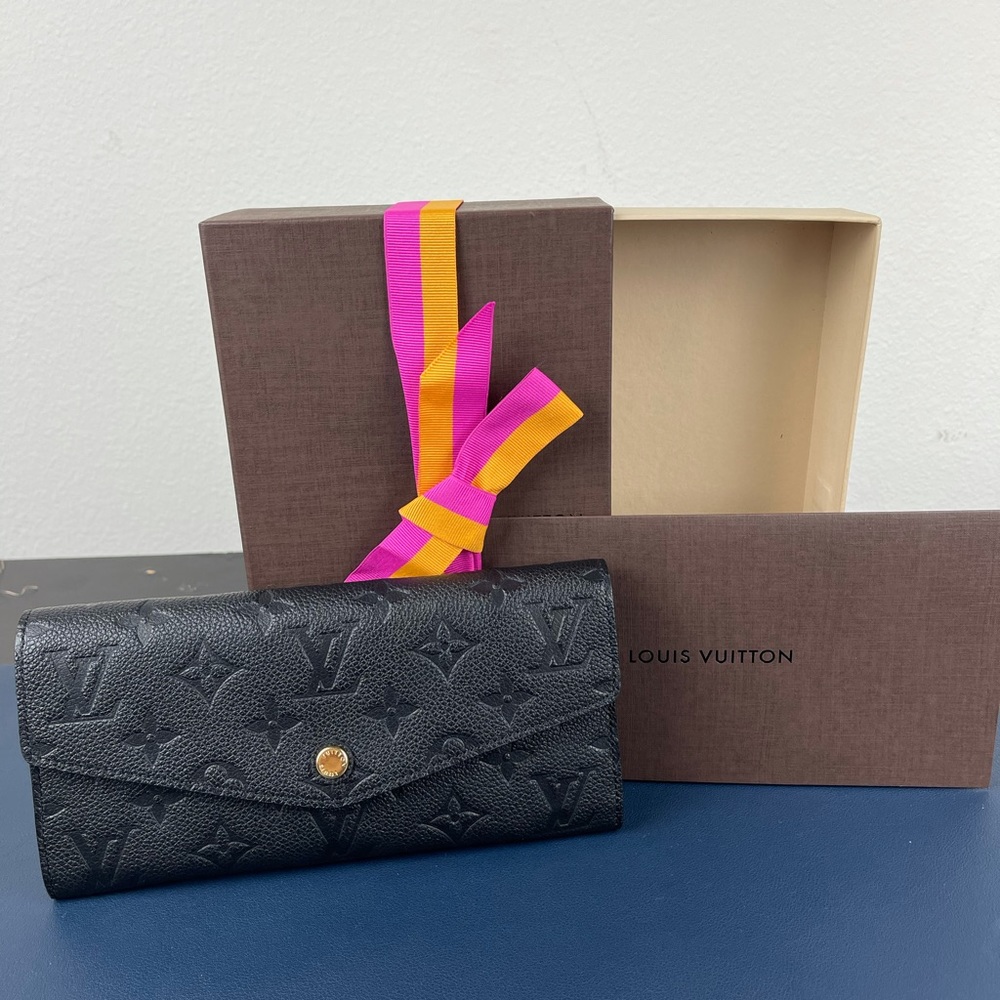 LV monogram empreinte long wallet set
